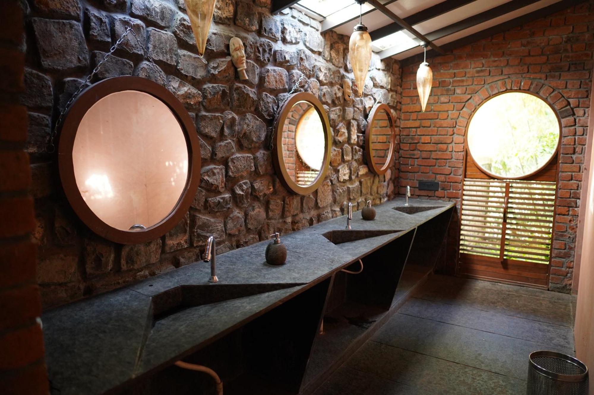Bamboo And Bricks Resort Welhe المظهر الخارجي الصورة
